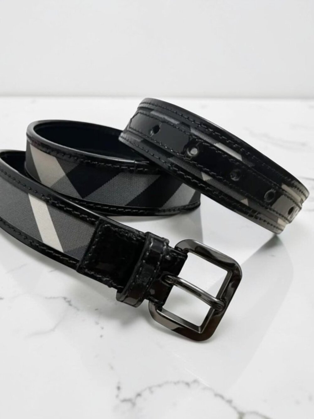 Burberry Black Beat Check and Patent Leather Belt, Size US 32